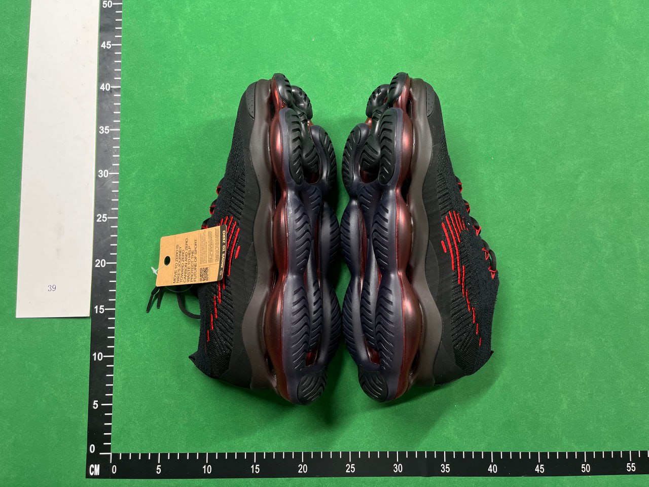 Nike Air Max Scorpion Flyknit – Comfort & Style Redefined -3