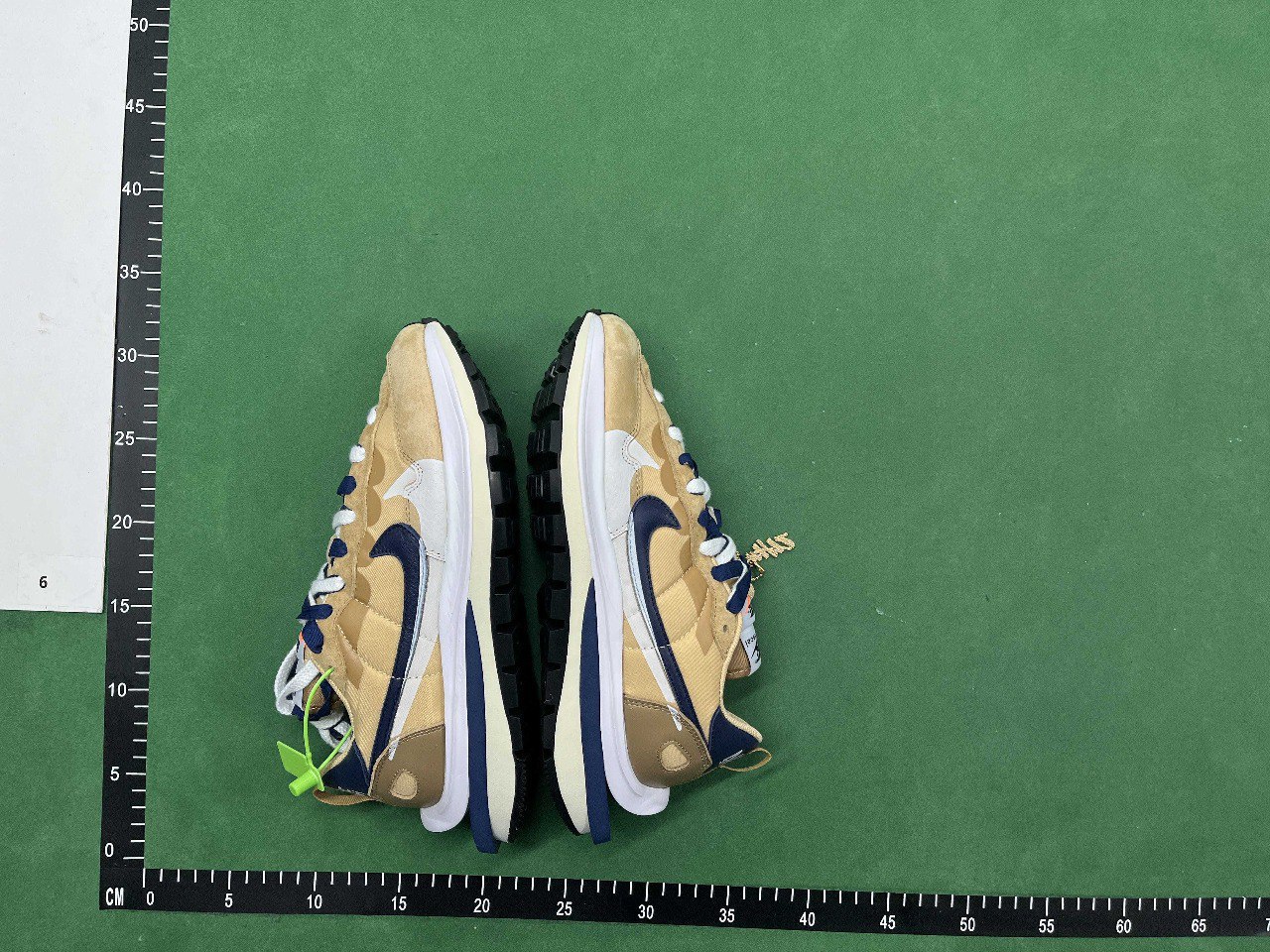 PB Batch LD Waffle x sacai x Fragment Raffle Drop -2