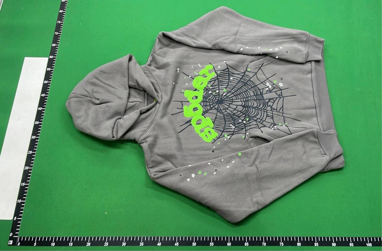 Green Spider Hoodie Large  

New Title: Premium Green Spider Hoodie - Large Size -8