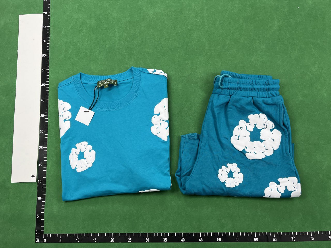 Denim Tears Cotton Wreath Shorts – Stylish & Comfortable -11