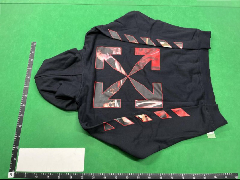 Off-White Style Graphic Hoodie for Trendy Fashionistas -3