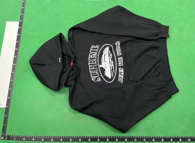 C0RTEIZ Elegant Women's Blouse – Trendy & Comfortable Top -1