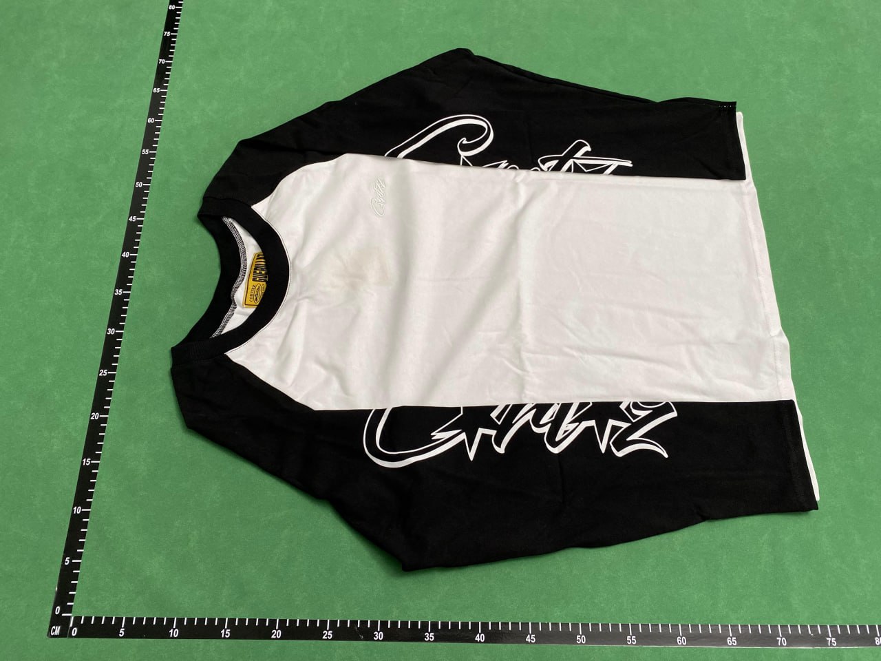 C0RTEIZ Elegant Women's Blouse – Trendy & Comfortable Top -4