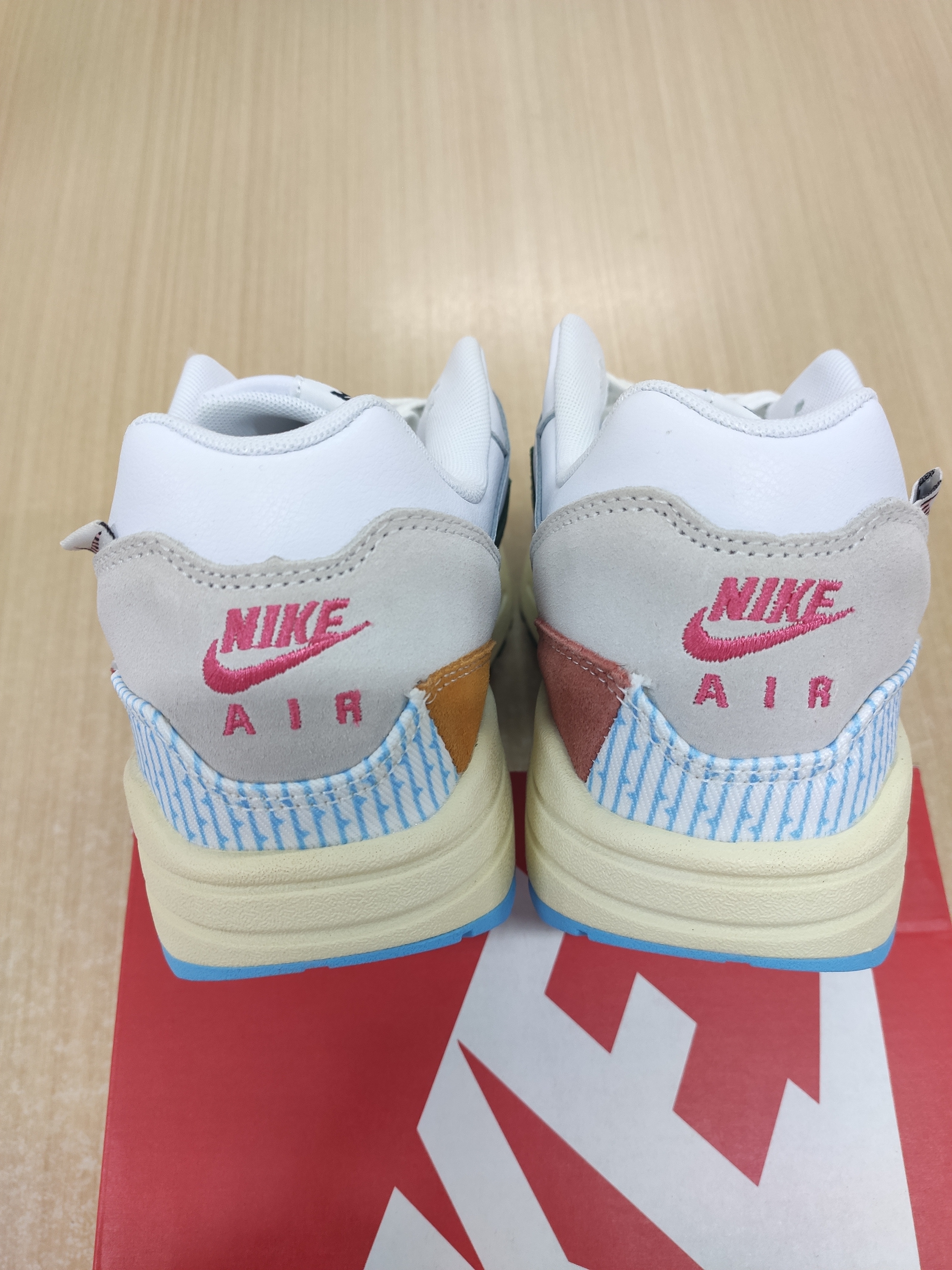 Nike Air Max 1 - Classic Comfort & Iconic Style -6