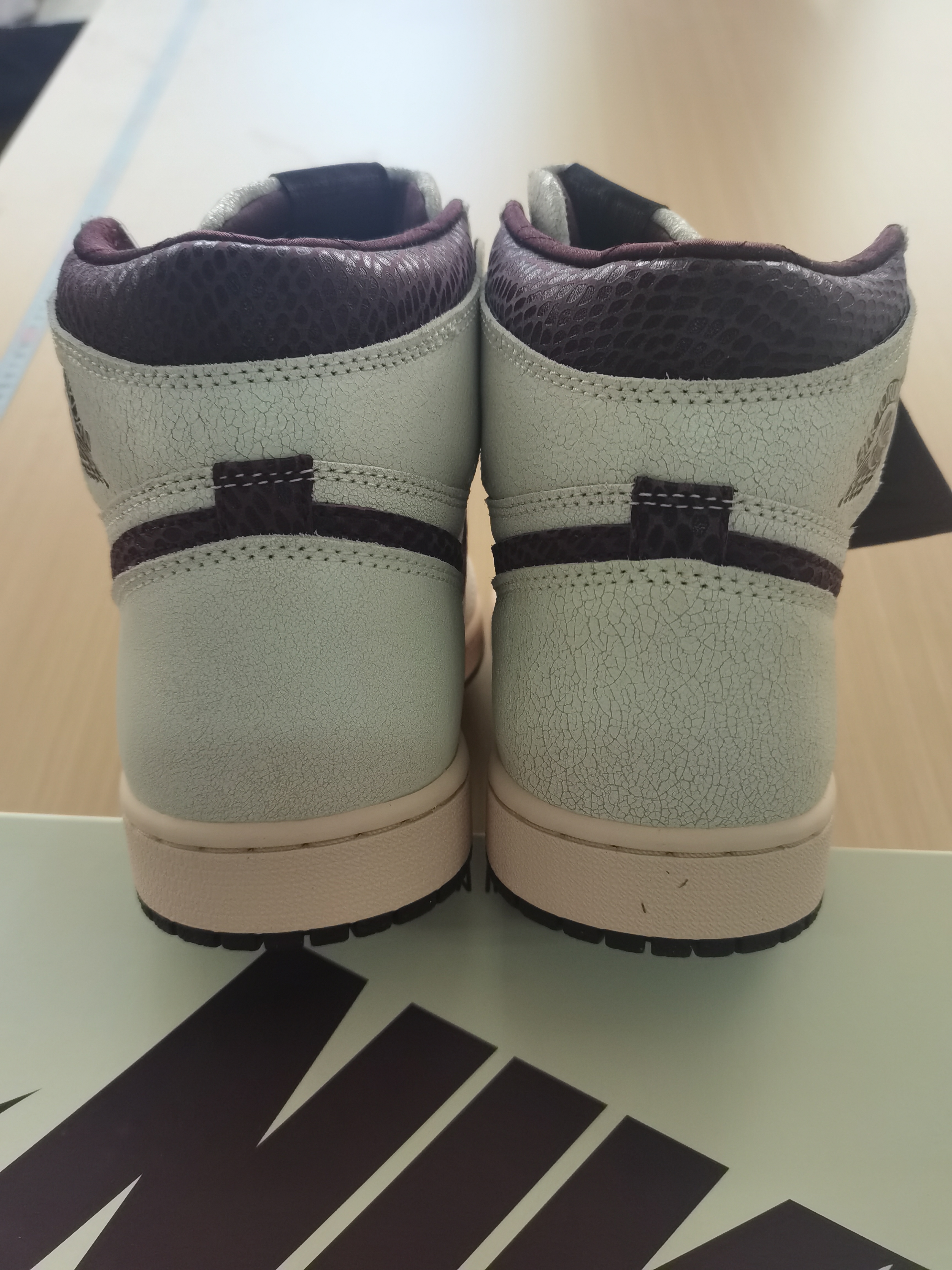 Nike Air Jordan 1 L1JR Batch Release -3