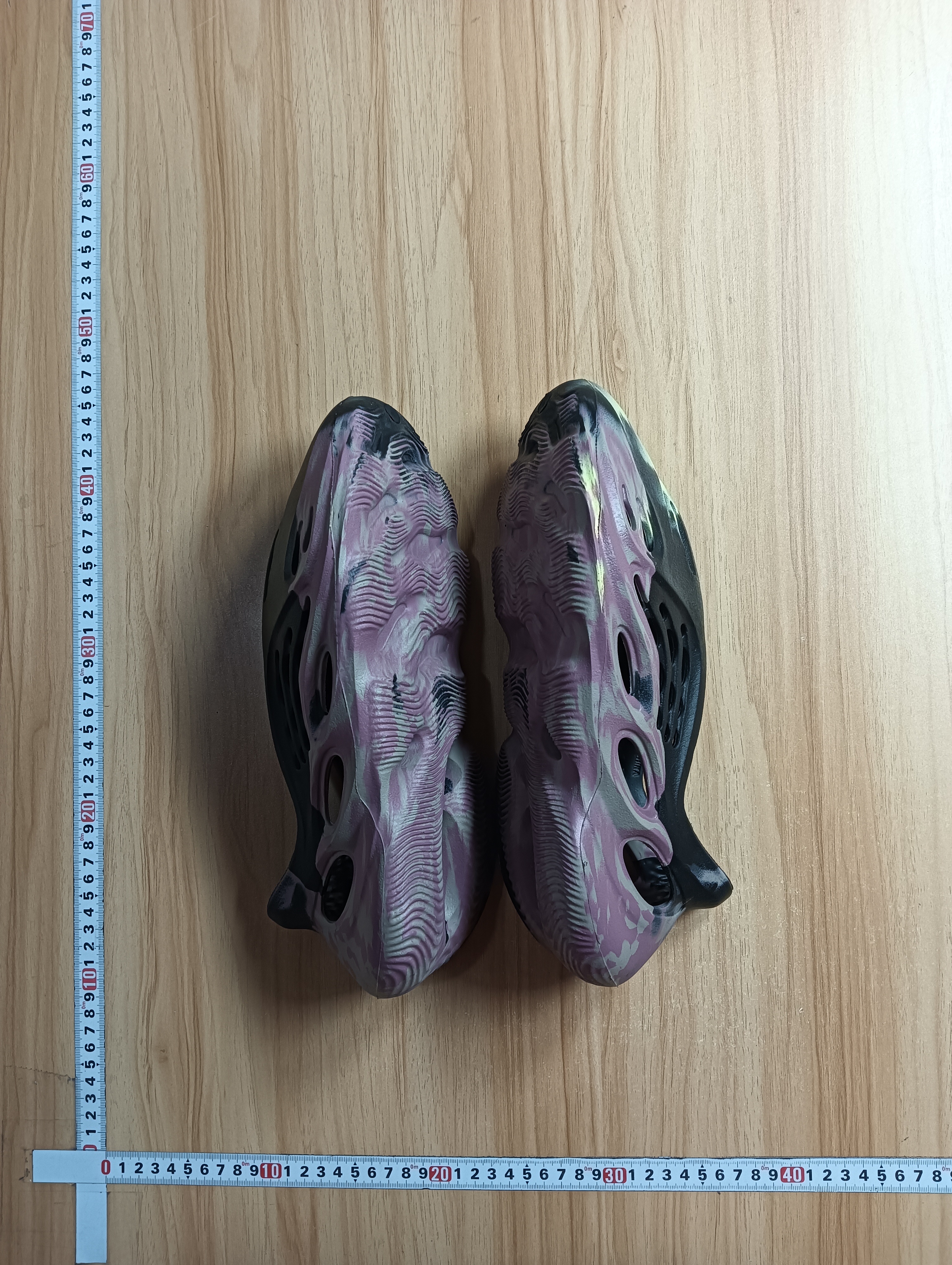 Adidas Yeezy Foam Runner Onyx - Comfort & Style Upgrade -9