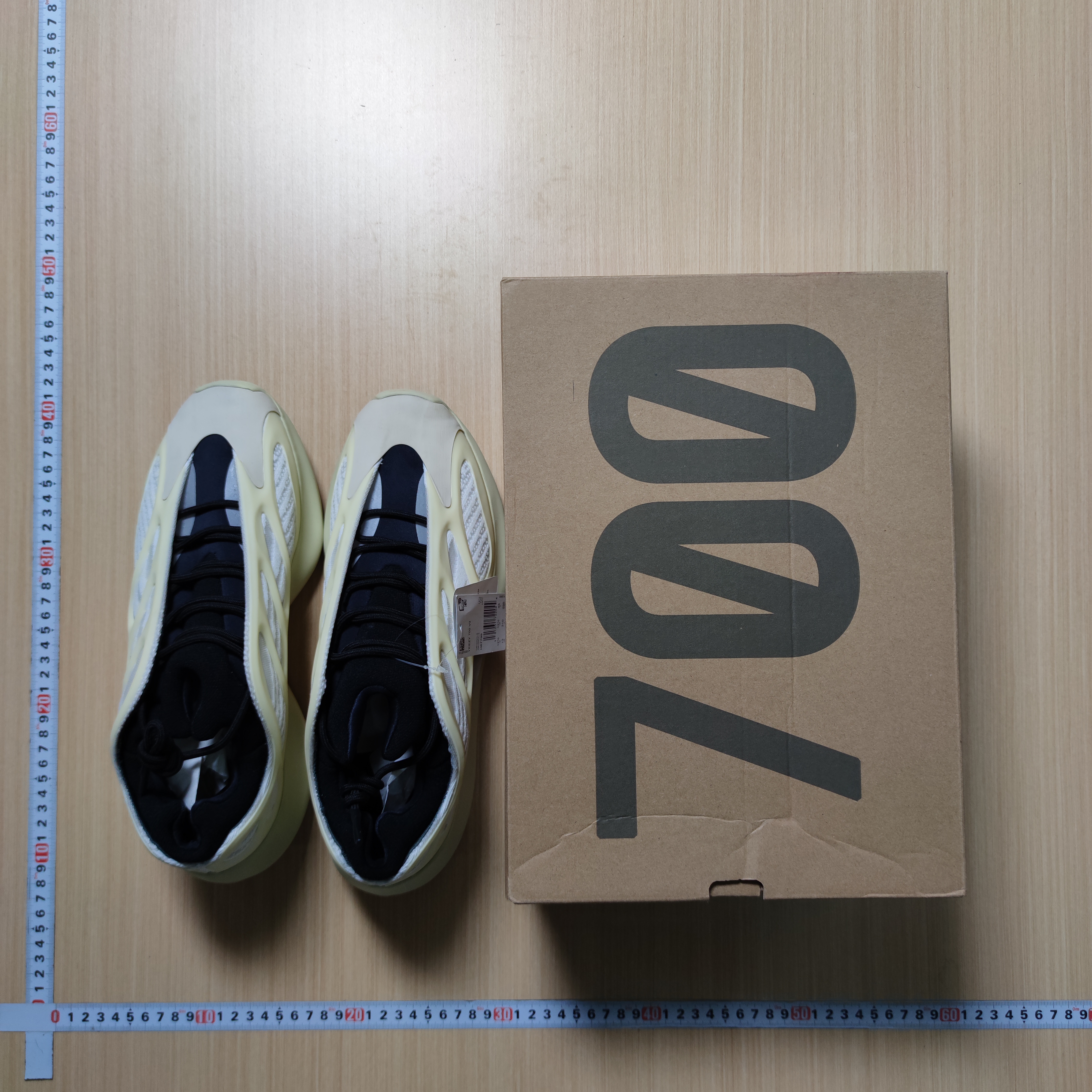 Adidas Yeezy Boost 700 V3 - Premium Urban Style & Comfort -1