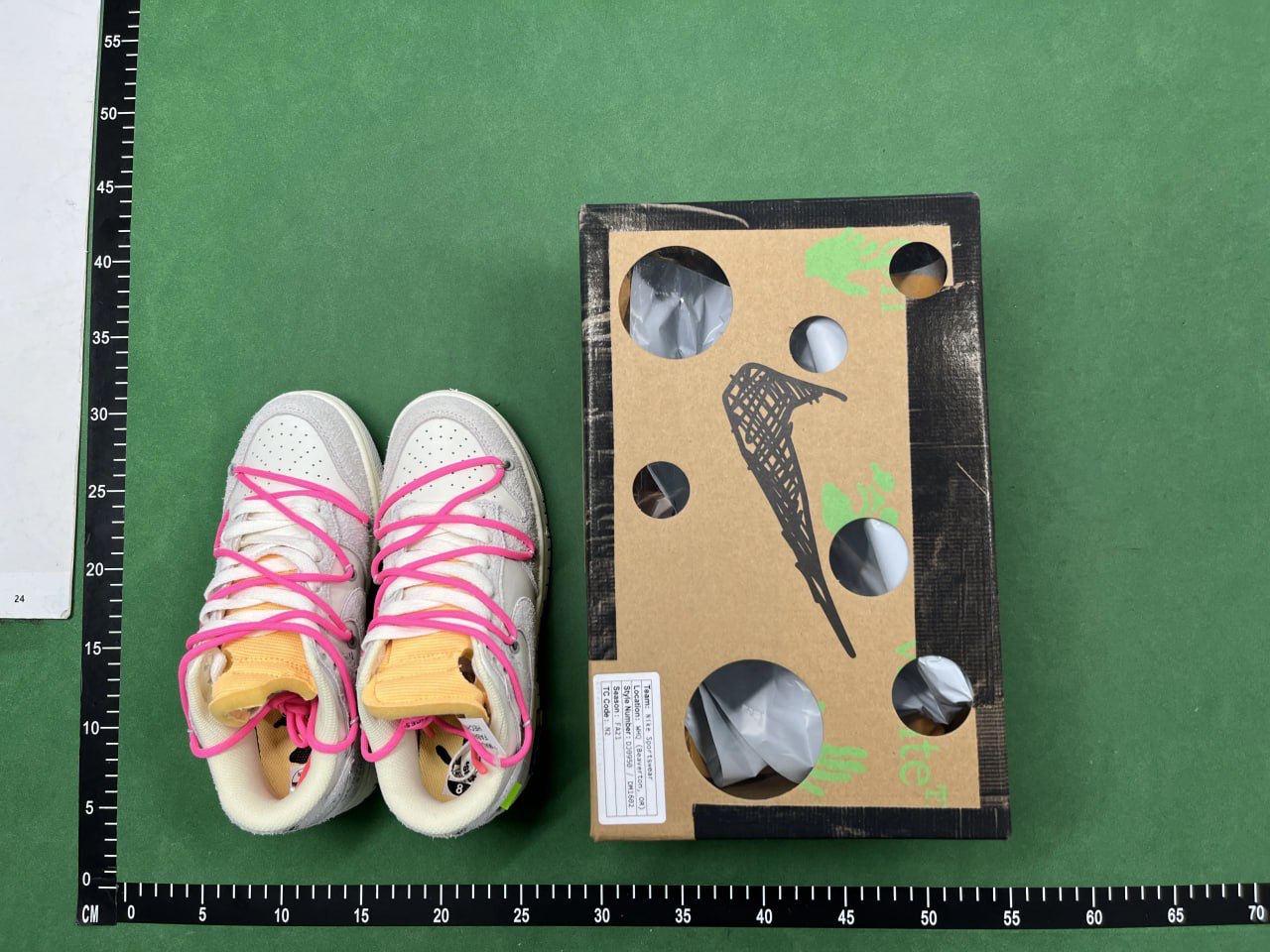 Nike Dunk Low Off-White Batch 1-33 Limited Edition Sneakers -4