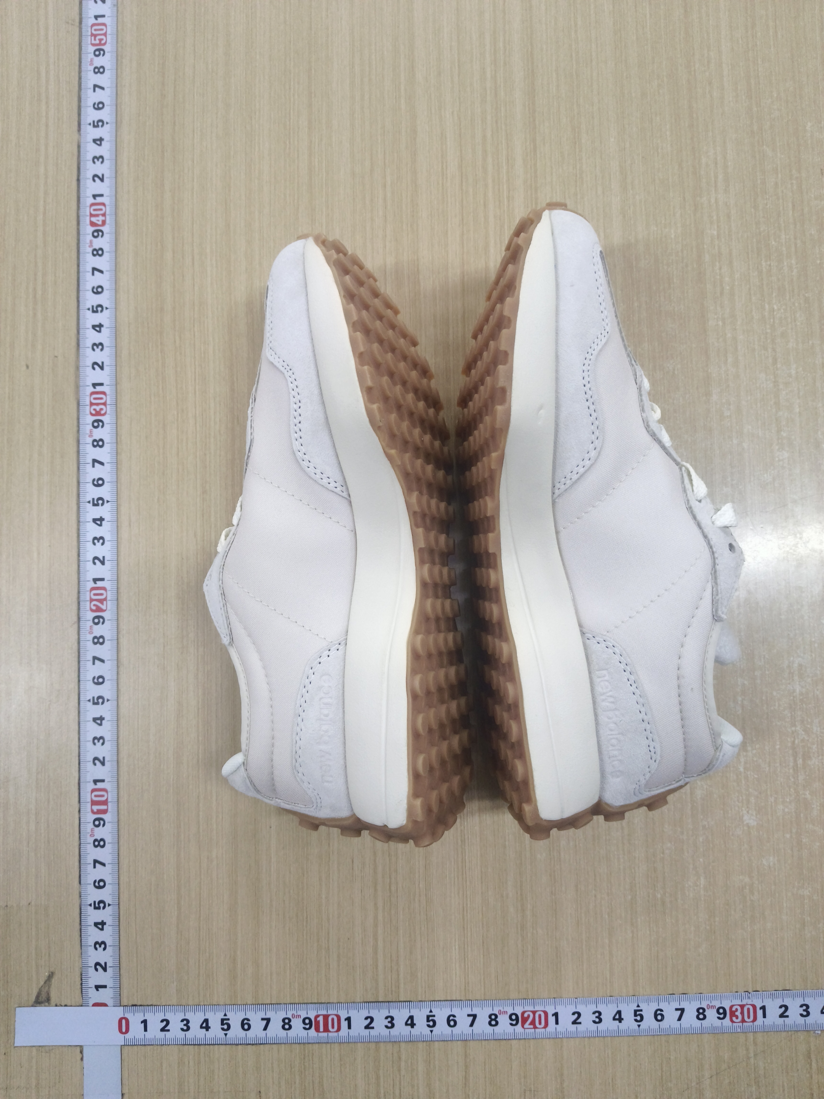 New Balance 327 - Soft Angora/Sea Salt Sneakers -3