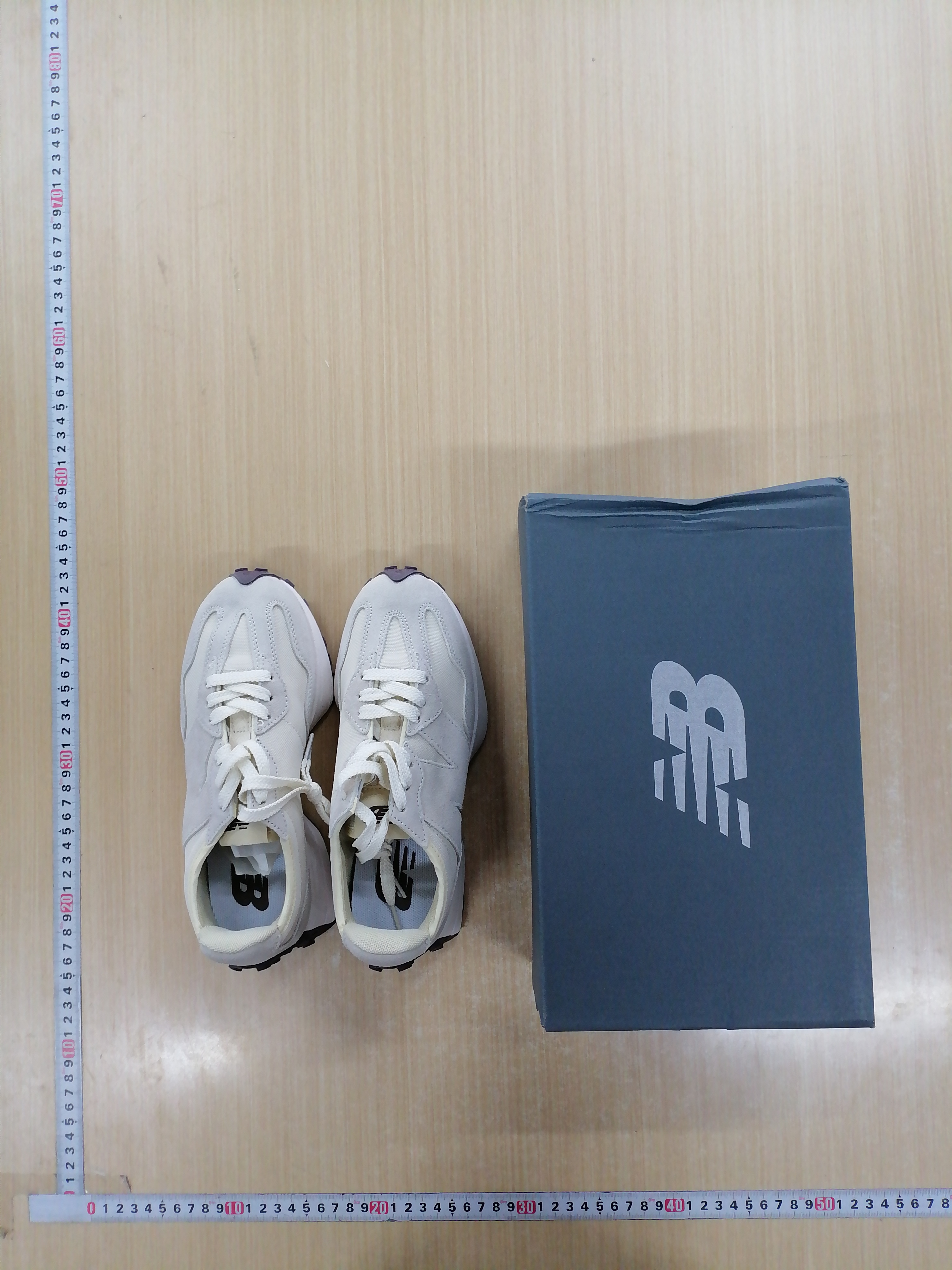 New Balance 327 - Soft Angora/Sea Salt Sneakers -5