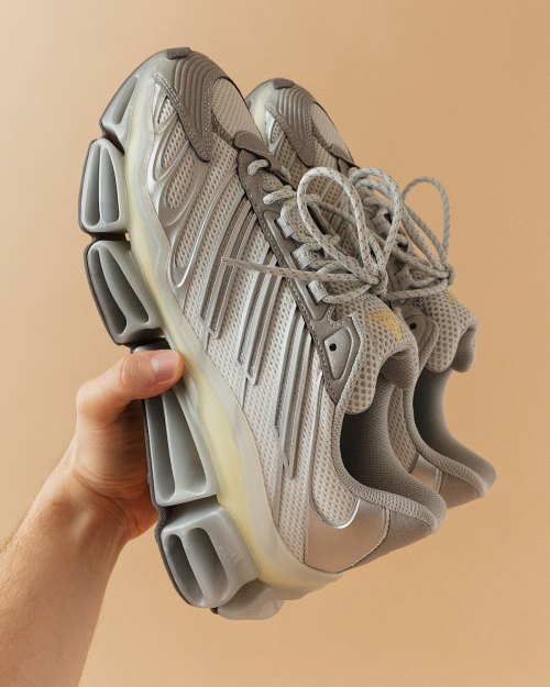 First Look: adidas Mega X Launch(pic3) First Look: adidas Mega X Launch(pic3)