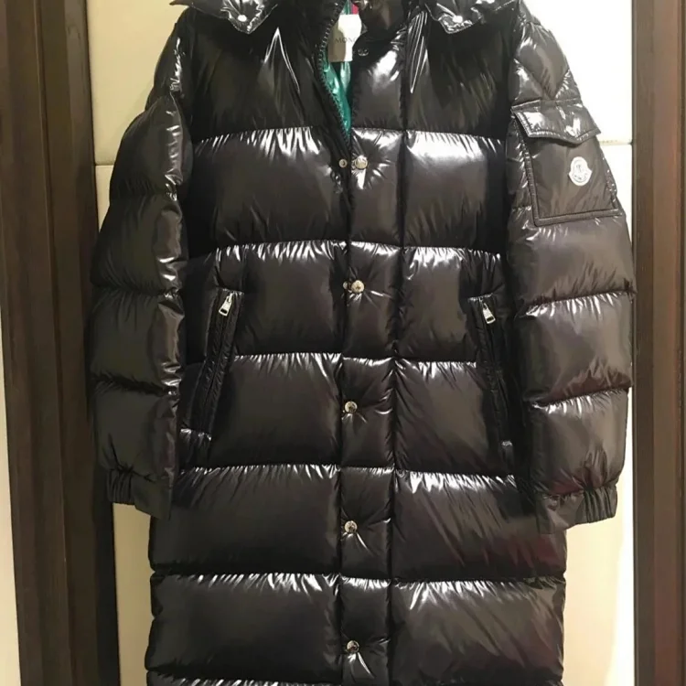 Moncler Black Long Puffer Jack
